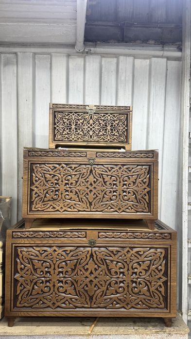 Сандык Сасына агашынан жасалган