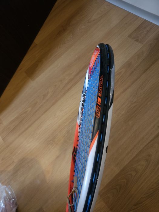 Yonex VCore Si 98 305 grame Stare excelenta Maner 3