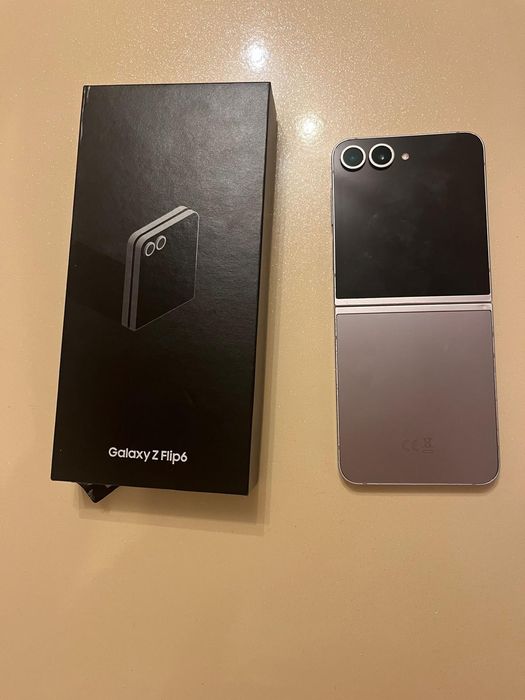 Samsung Z Flip 6