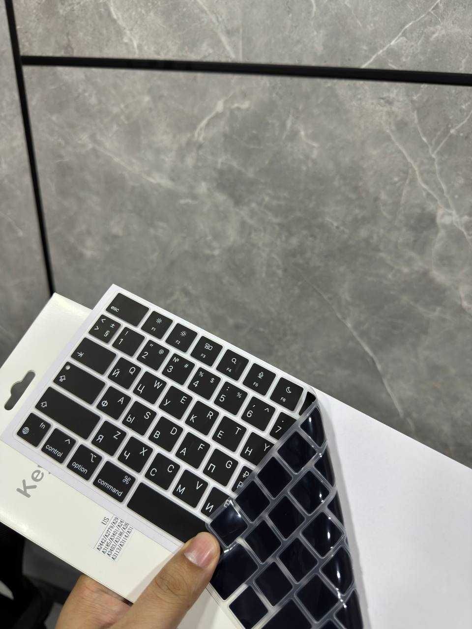 Чехол накладка клавиатуры для всех MacBook с Русскими буквами