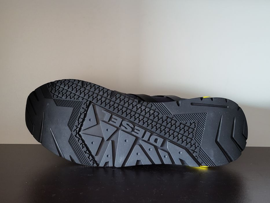 DIESEL FABRIC S-KB WEB LACE 43номер 27.5см Стелка, Нови