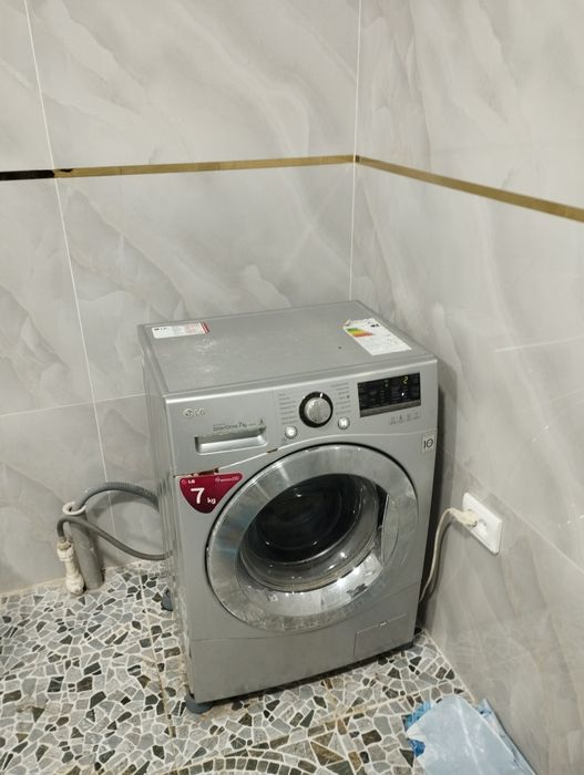 LG kir yuvish moshinasi 7 kg