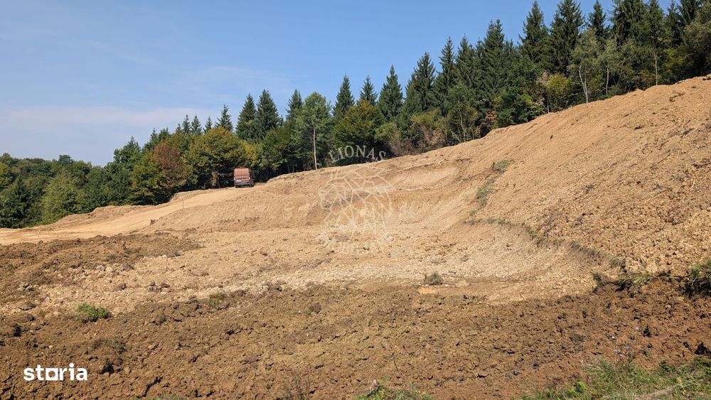 Oportunitate! Teren 500 mp extravilan, 1.4 km de centru, zona str Jeln