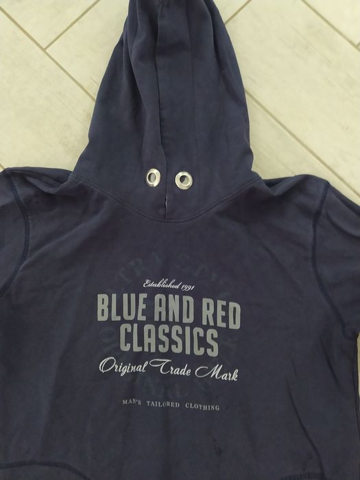 Суичър за тийнейджър, 13-14 год, 5 лв.