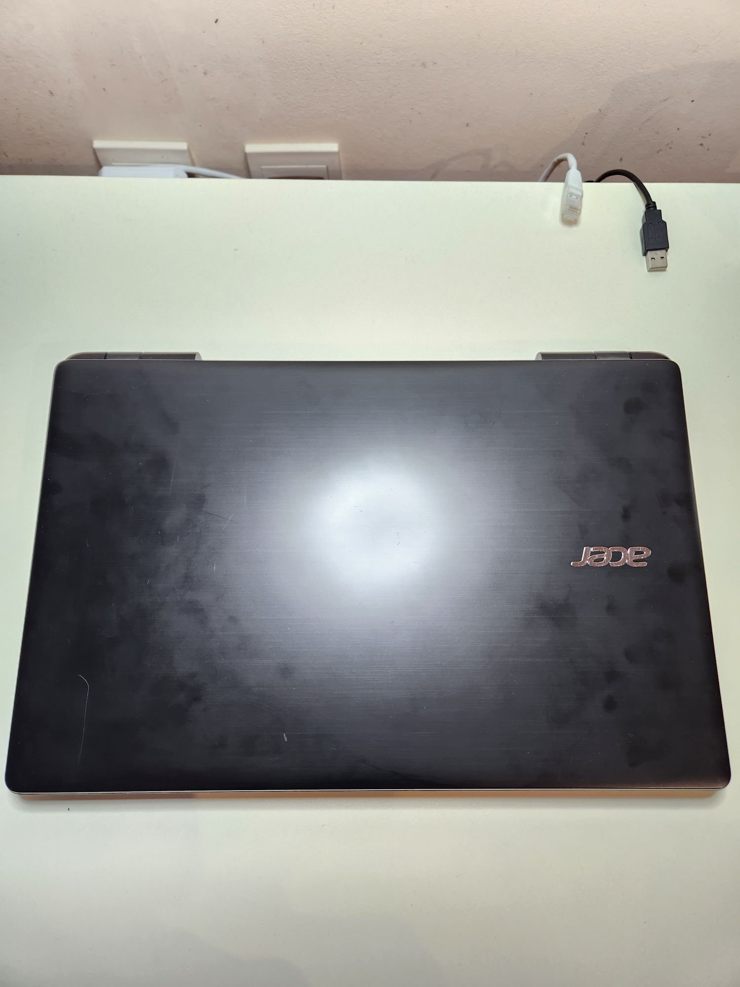 Лаптоп Acer Aspire E5-572G