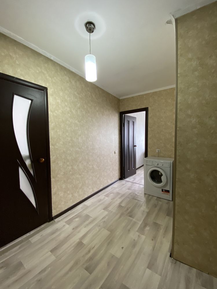 Продам 1-комнатную квартиру. Район схи. Торг есть