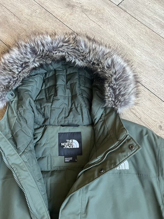 The North Face : Zaneck Parka - яке размер Л - Оригинал