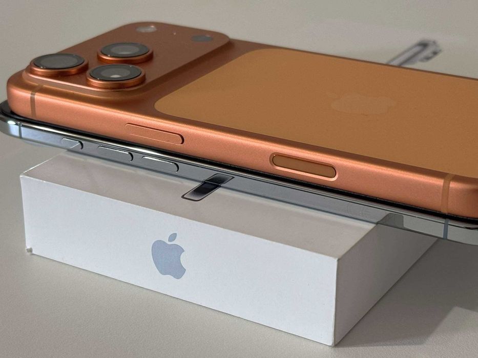 Бартер!Нов! 36м.Гаранция. iPhone (17) Air Sky Blue (Син)