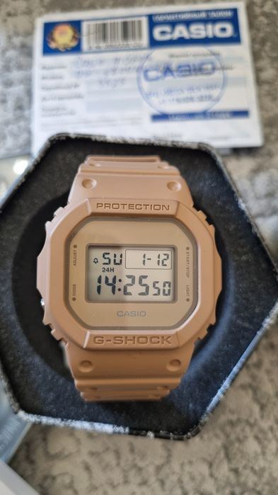 Casio g-shok 5600 NC