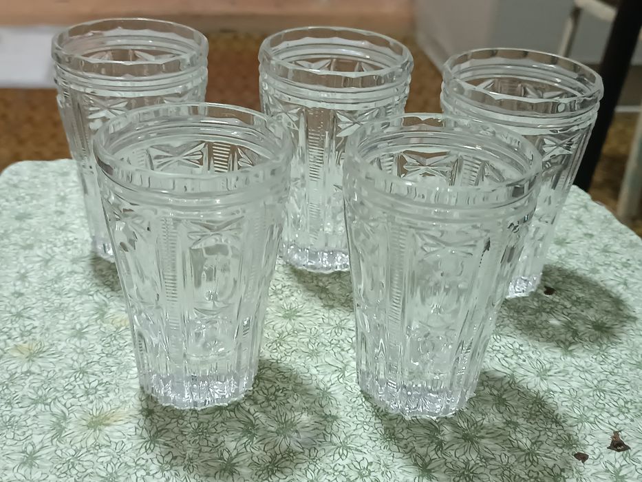 Продам хрустальные стаканчики