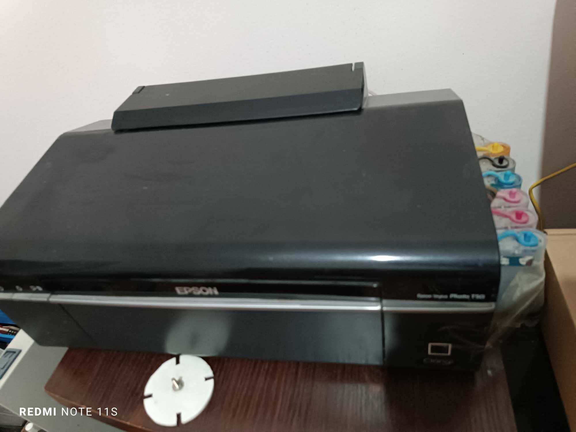 Продам цветной фотопринтер EPSON T50