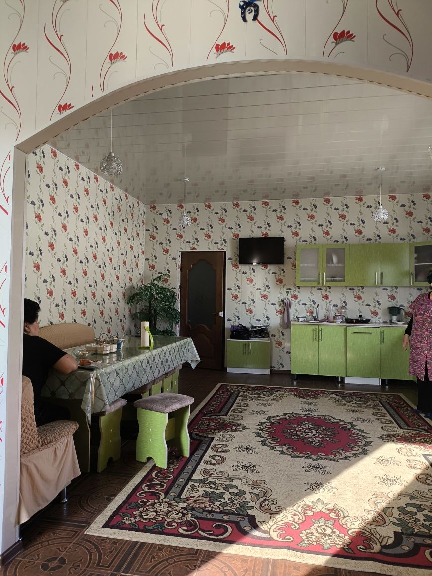 Продам дом. Дом отличный сухой сырости нету.