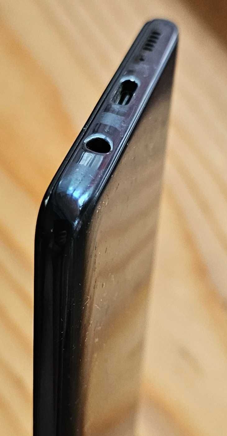 Телефон Samsung A51