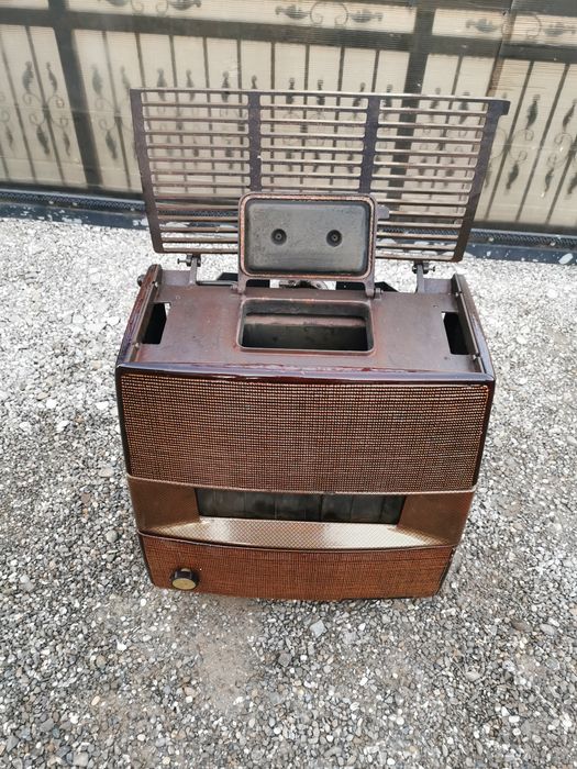 Sobă din fontă cu termostat