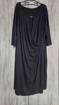 2XL Дамска черна еластична рокля