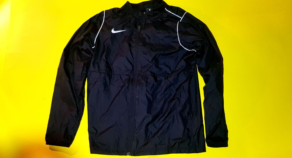 Nike   спортно якенце