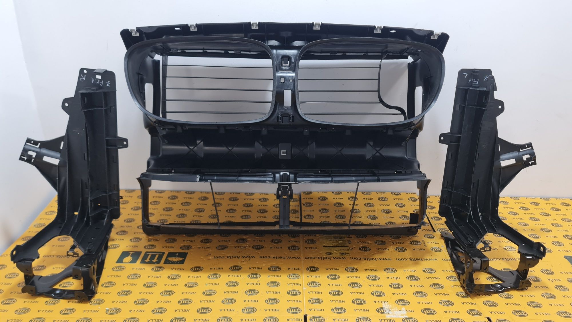 Trager deflector aer suport far aripa capota BMW 7 f01 lci facelift ni