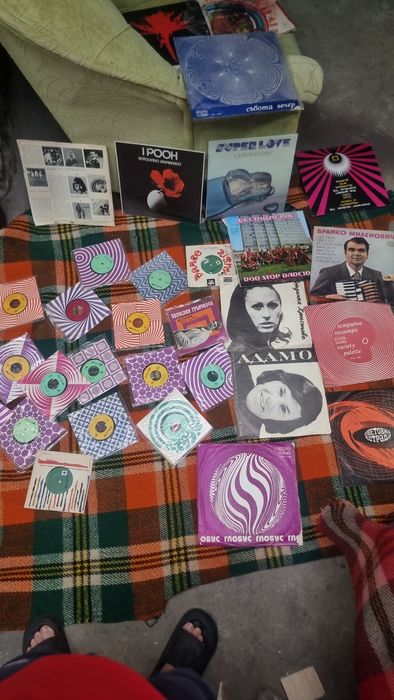 Стари чисто нови Грамофонни Плочи