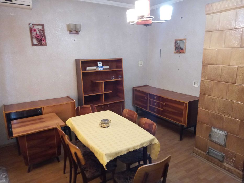 Casa plus teren suprafata totala 927 mp, PLOIESTI, str. 13 Decembrie.