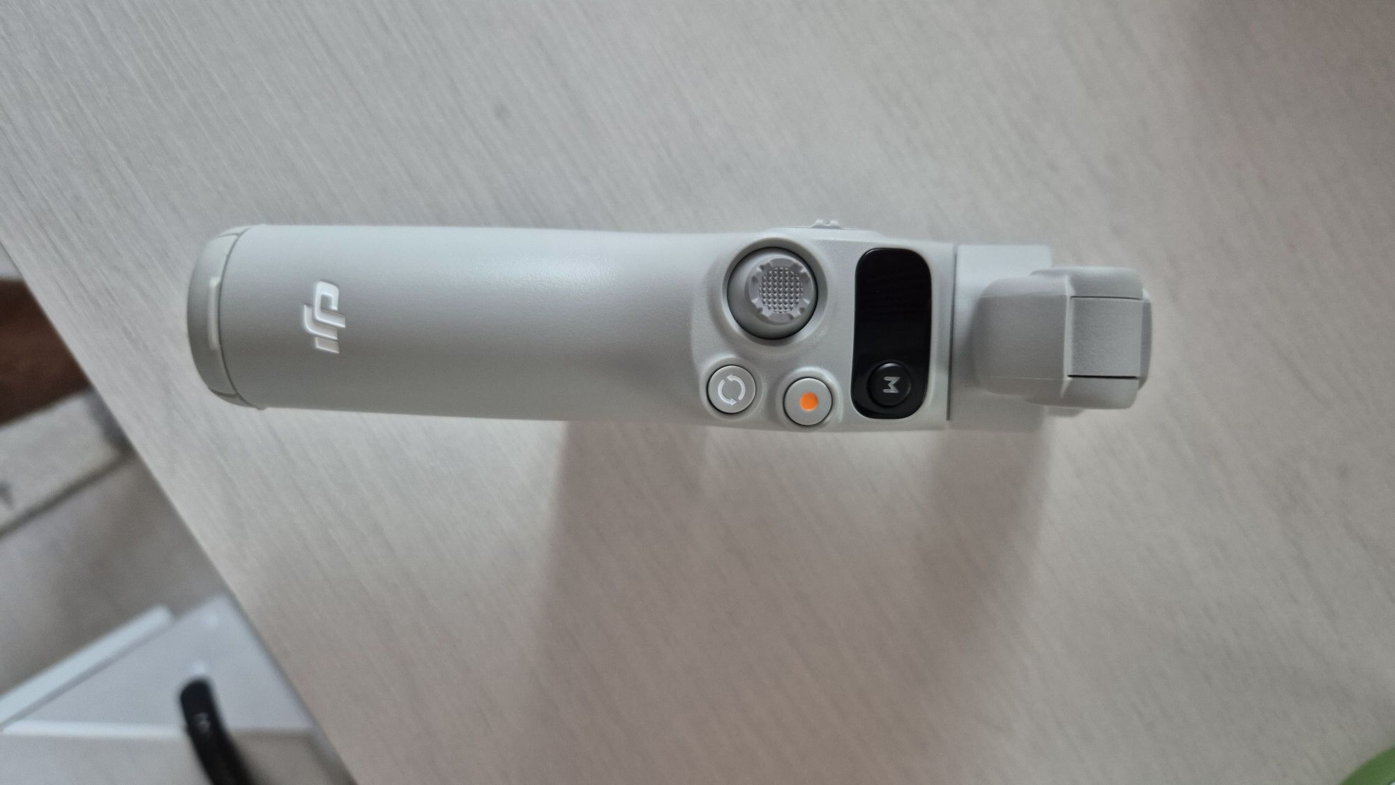 DJI Osmo Mobile 7