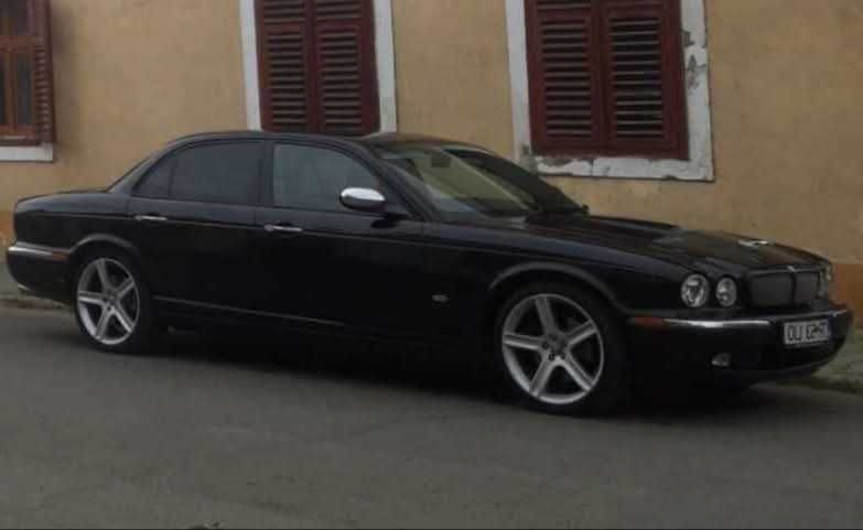 Jaguar XJ6 Executive Sport