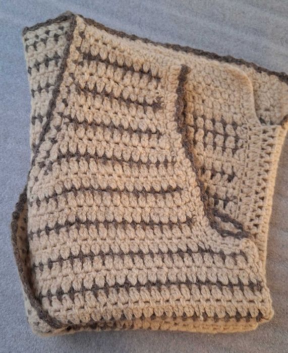 Елек 100% вълна без ръкав и без копчета НОВ