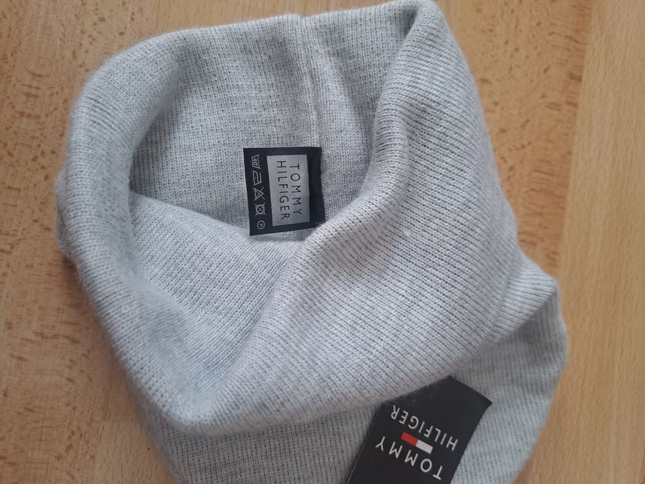 Căciulă Tommy Hilfiger nouă cu etichetă