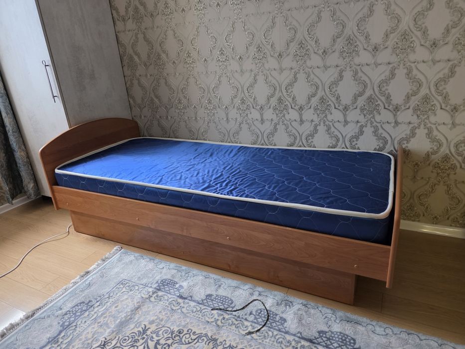 кровать односпальная