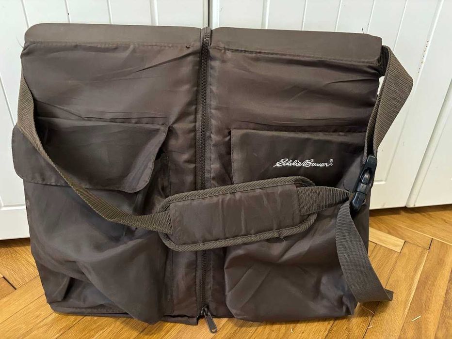 Eddie Bauer сгъваемо бебешко легло-кошара