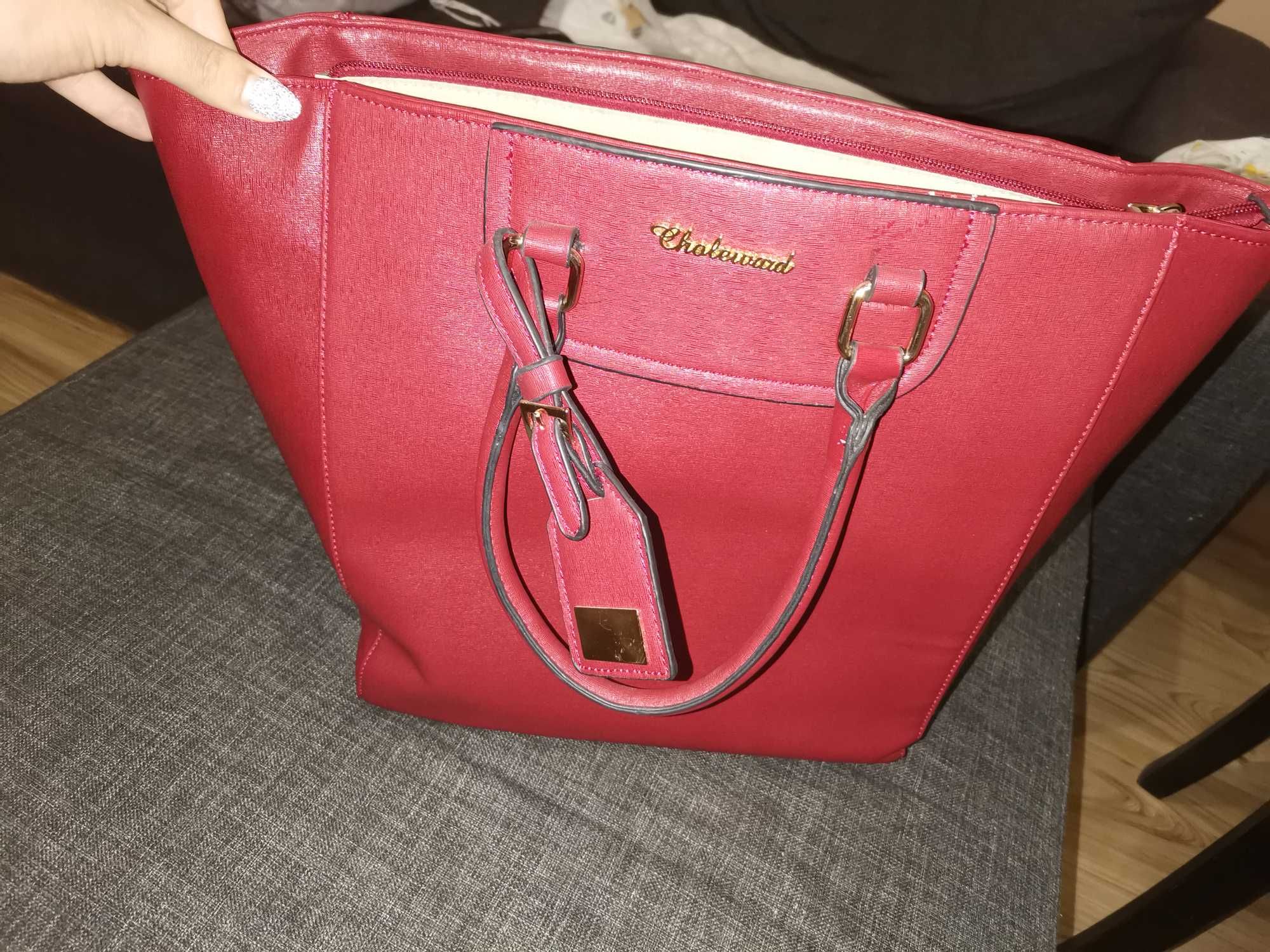 Дамска чанта червена