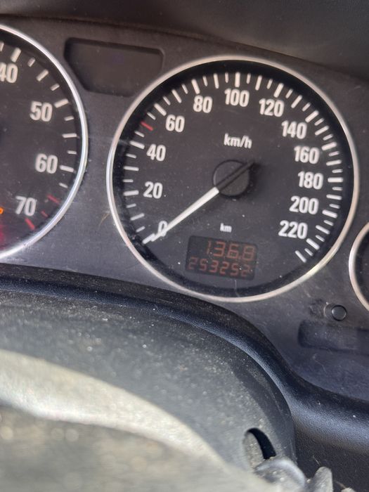 Vand opel astra g in stre foarte buna