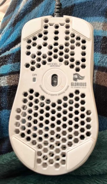 Геймърска мишка Glorious Model O