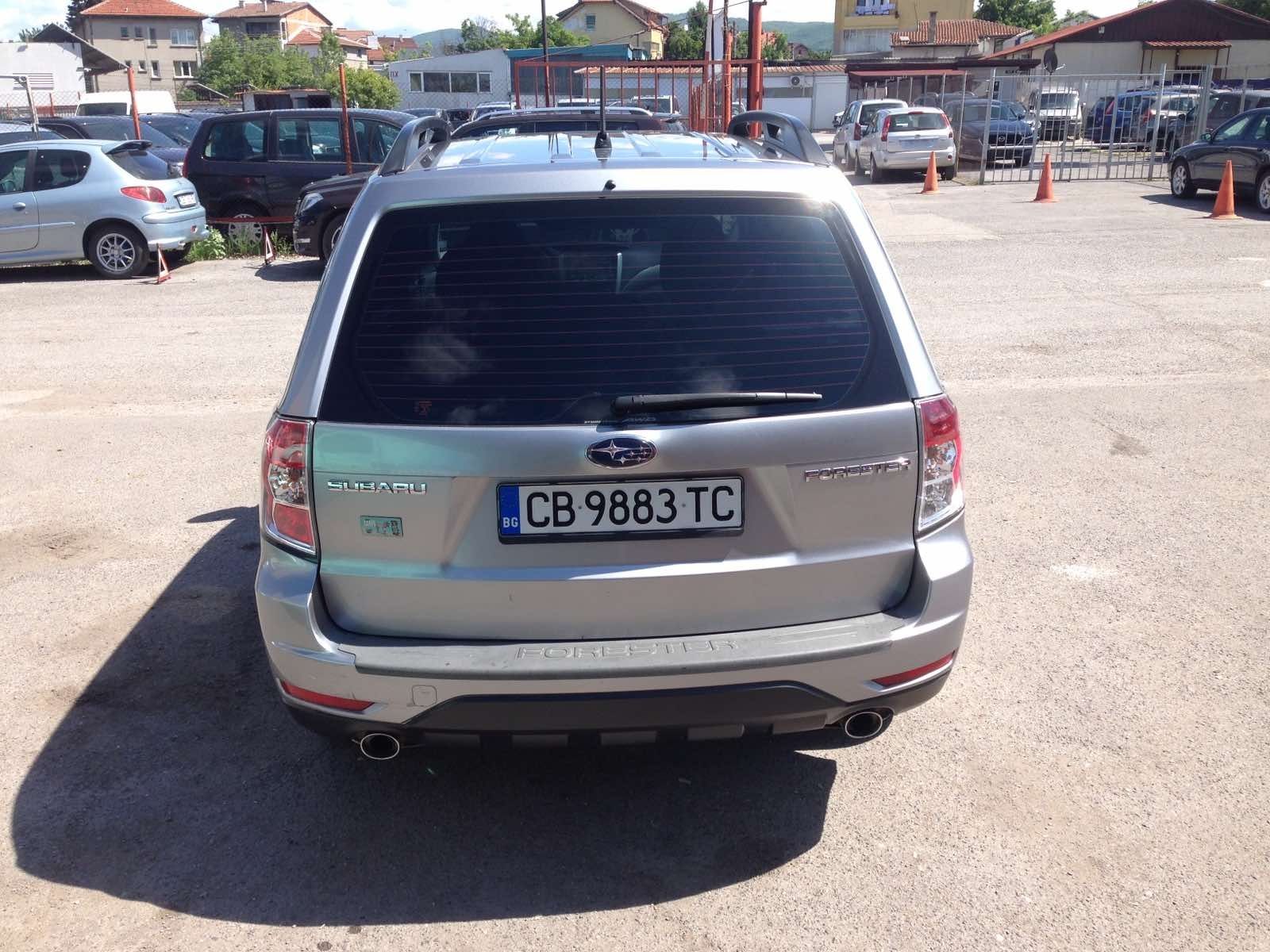 Subaru Forester 2.0 газ