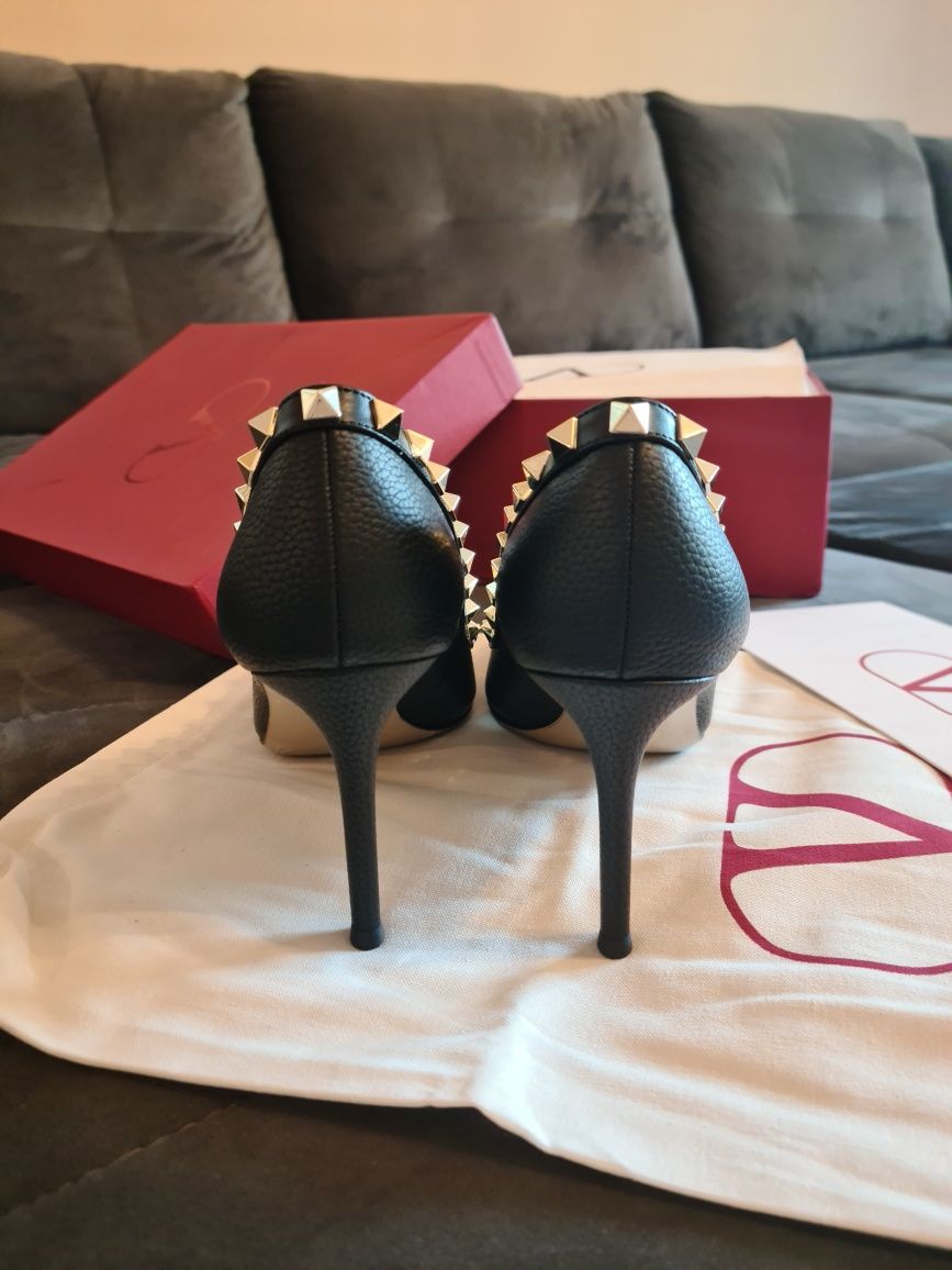 Pantofi Vale*tino Garavani - size 38,39/toc 10 cm/piele nat(Louboutin)