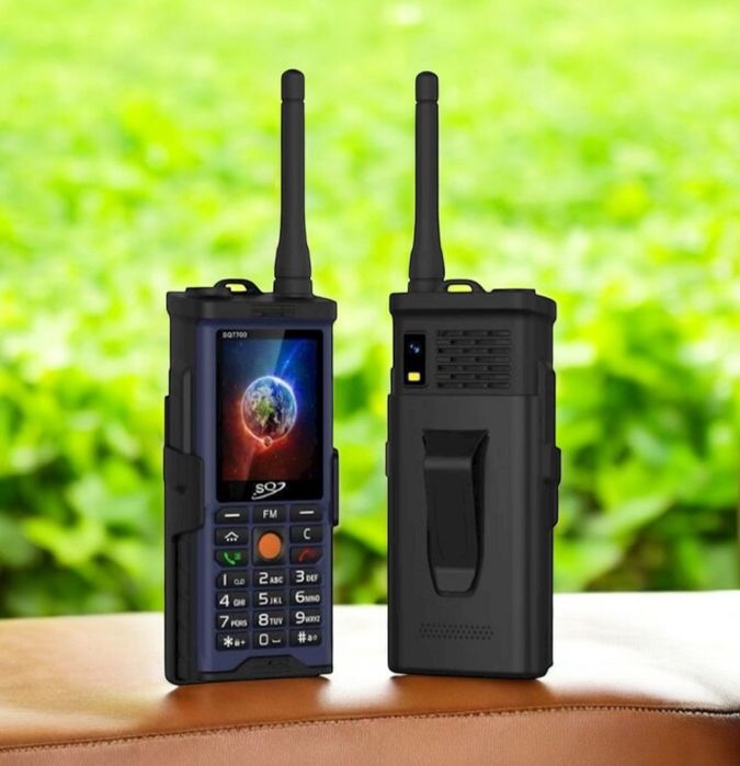 Абсалютно новый телефон Танк SQ7700