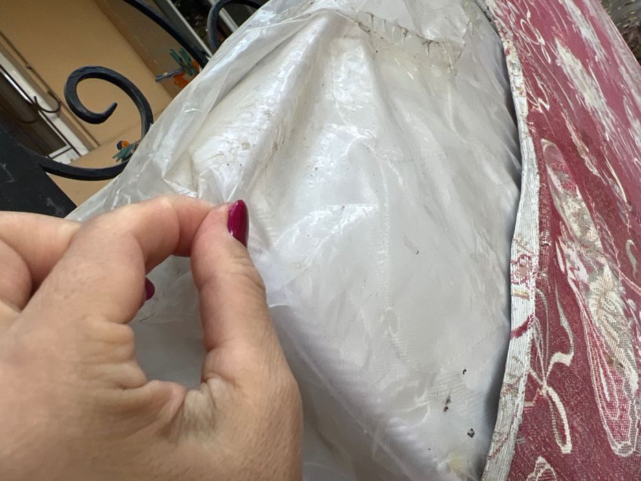 Ортопедический матрац б/у 152 ш x 203 дл