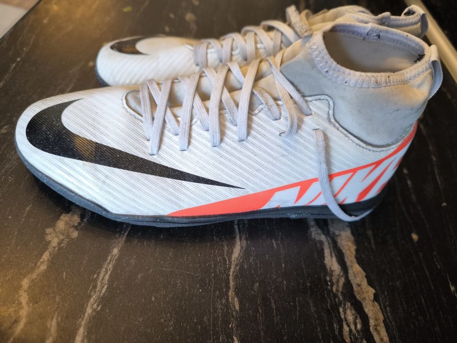 Стоножки за игра Nike N 37.5