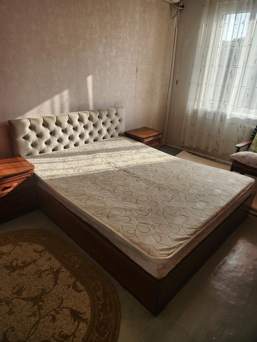 Мебель. Б.У.  спальня состояние среднее