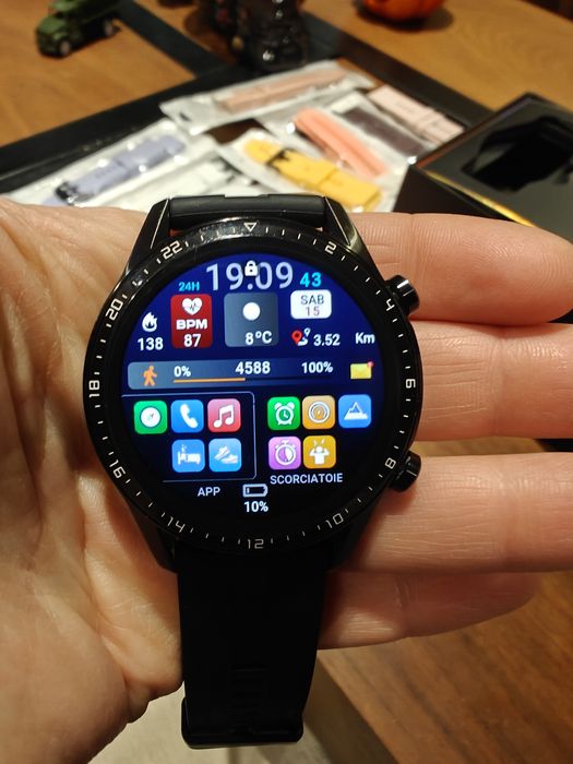 Смарт часовник Huawei gt 2