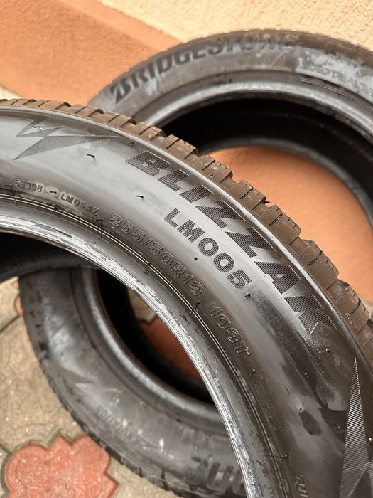 Anvelope iarnă 235/55/19 cu 255/50/19 Bridgestone dot 2024