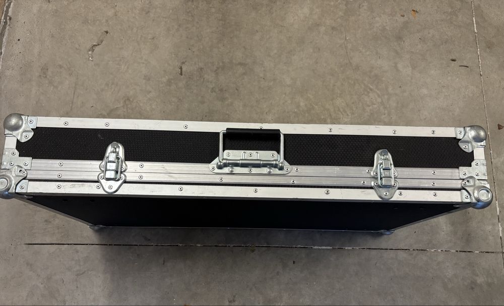 Dj конзола DENON DJ MCX8000