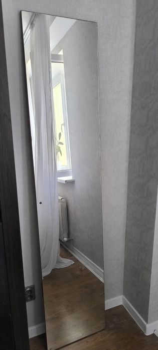 Зеркало большое на раме