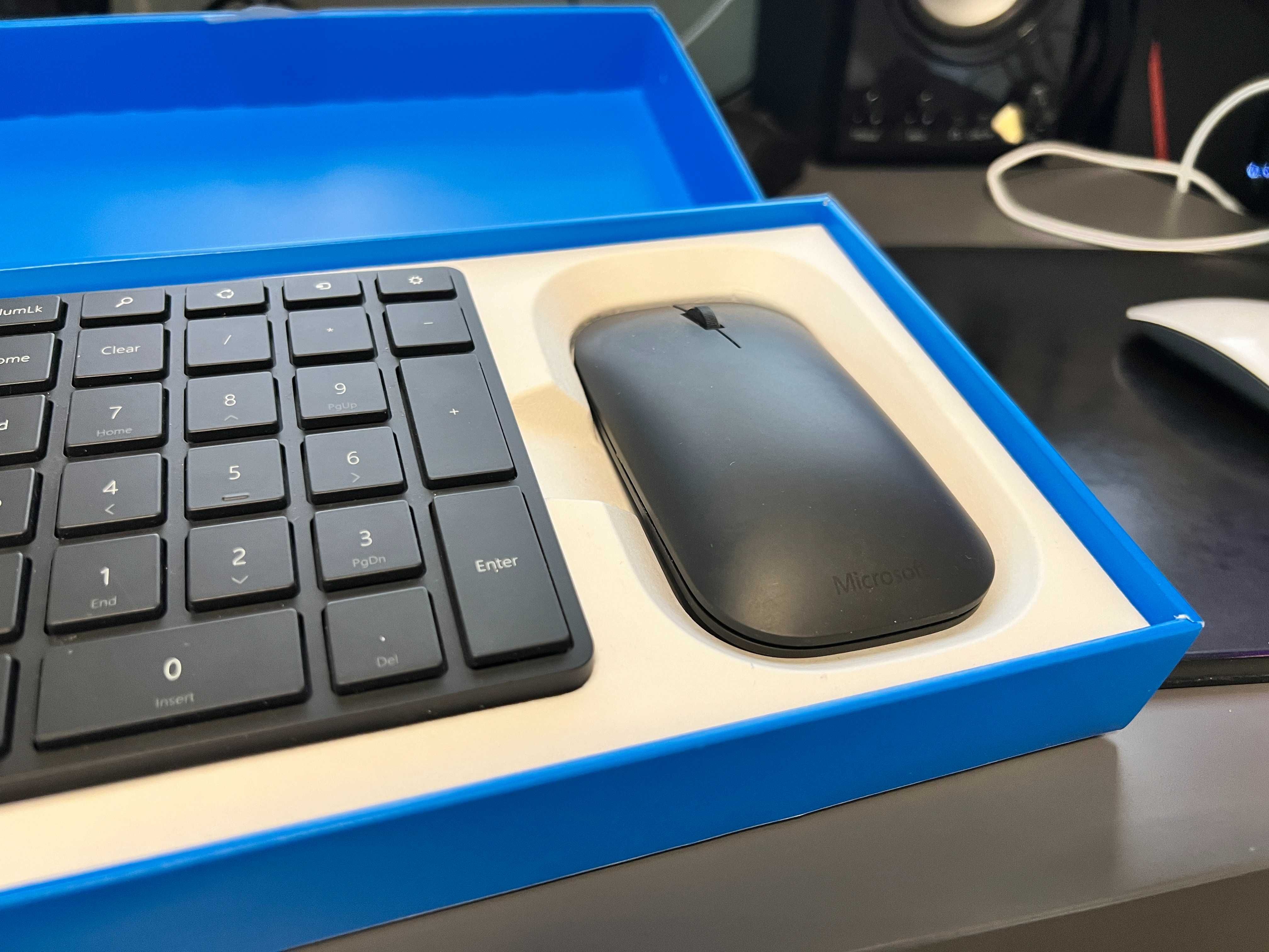 Kit Tastatura + Mouse Microsoft Designer Desktop, Bluetooth, Negru