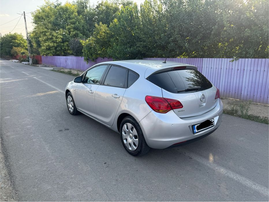 Opel astra j 1.7 cdti