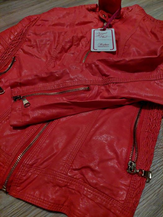 Кожено яке ново с етикет