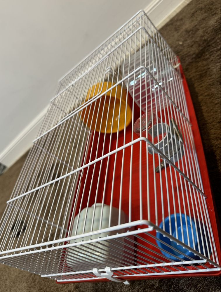 Cușca pentru hamsteri