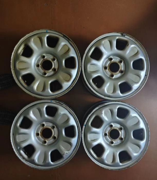 Продам диски R16 5/114.3