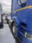 Cap tractor renault
