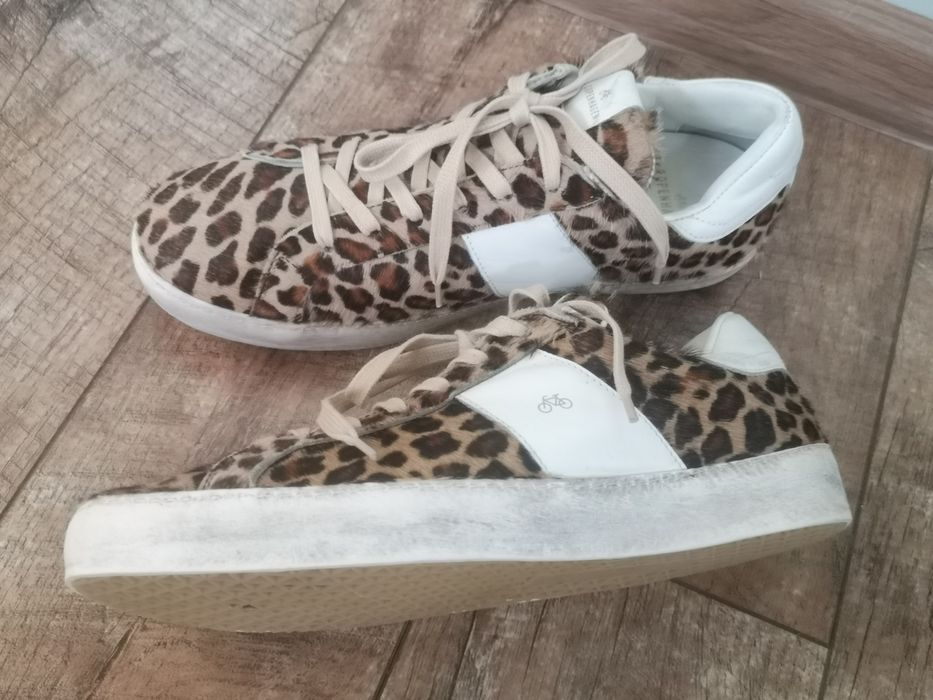 Copenhagen, обувки естествен косъм, номер 39. 5