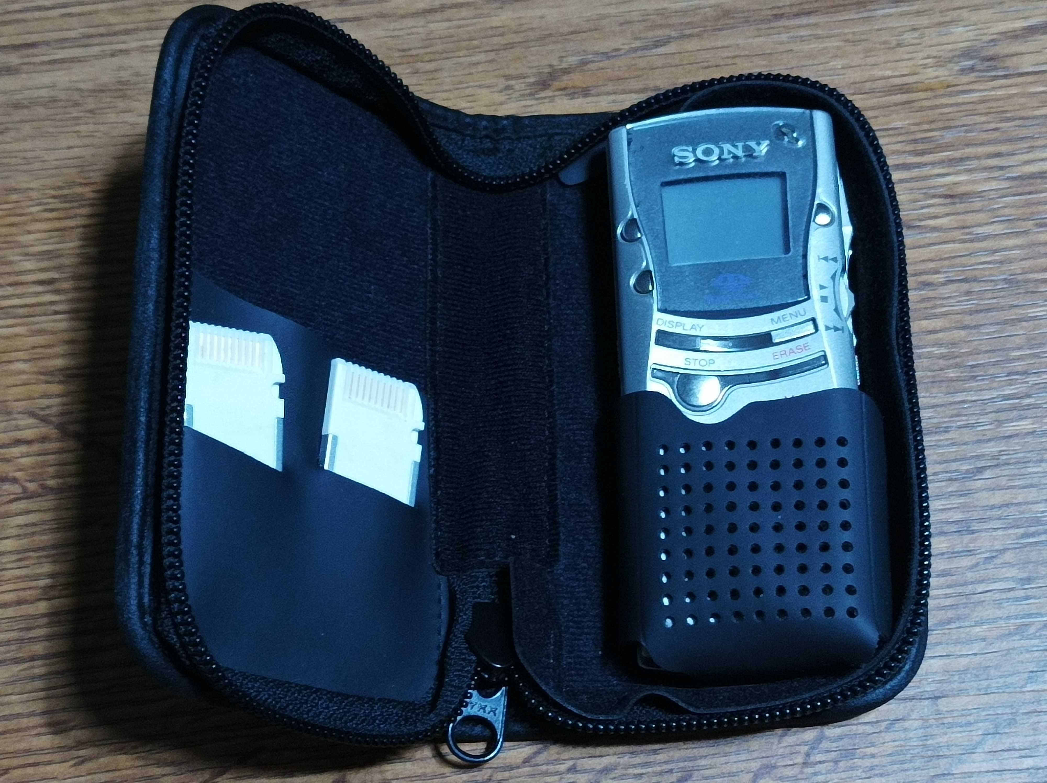 Reportofon profesional Sony ICD-MS1 cu 3 porturi si 2 SD carduri